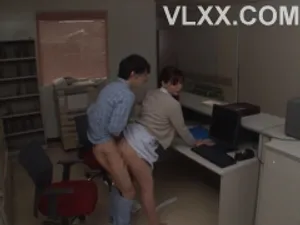 Anh tài xế trúng độc đắc khi quản lý già có vợ trẻ vừa xinh lại dâm vô cùng