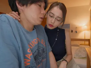 Bạn cứ yên tâm công tác còn vợ cứ để mình lo