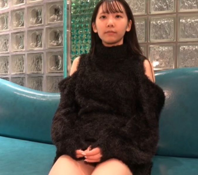 229SCUTE-1403 Riena (24) Quần tất đen dễ thương và SEX